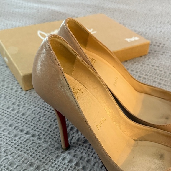 Christian Louboutin Apostrophy Nude 100 NAPPA Pumps - Picture 3 of 11